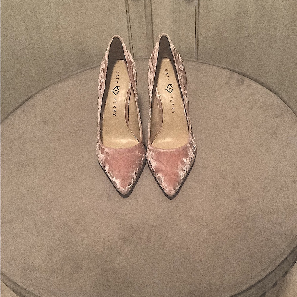 Ladie’s Shoe by Katy Perry